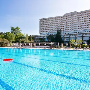 Курортный комплекс Ghotels Athos Palace