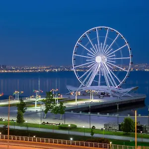 ***** Отель Sheraton Intourist Азербайджан